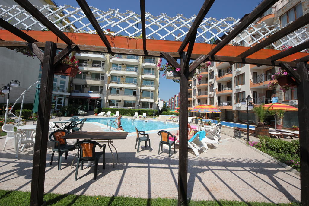 Menada Sea Regal Apartments Sunny Beach Exterior photo