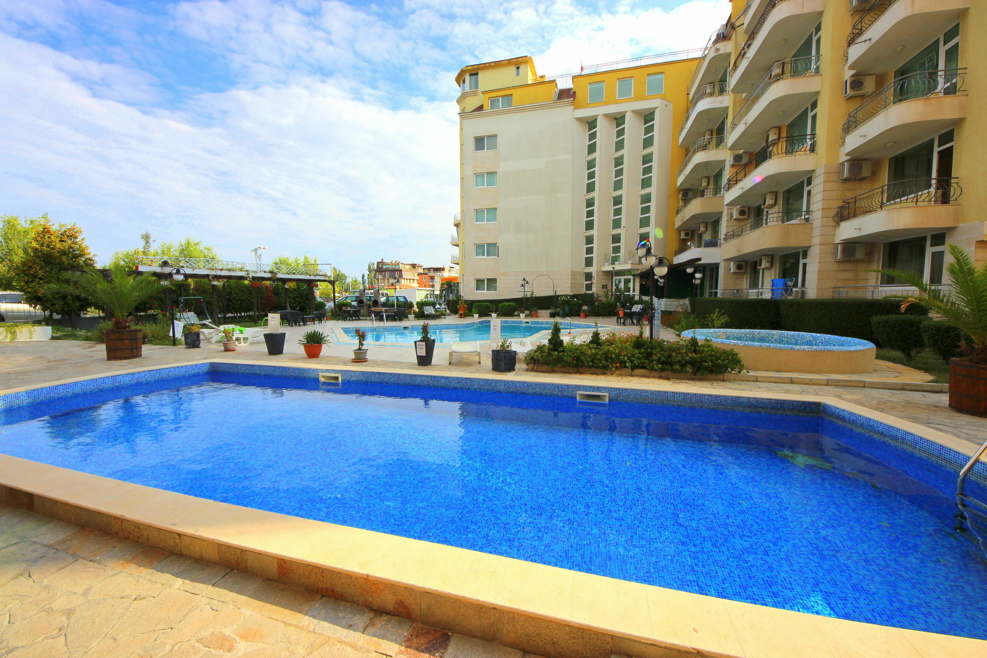 Menada Sea Regal Apartments Sunny Beach Exterior photo